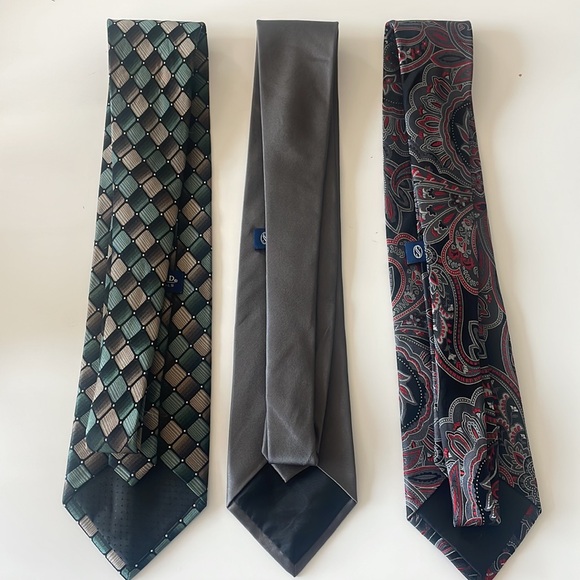 Bundle of 3 Stafford Performance and Essentials All Silk Neckties - Picture 4 of 8